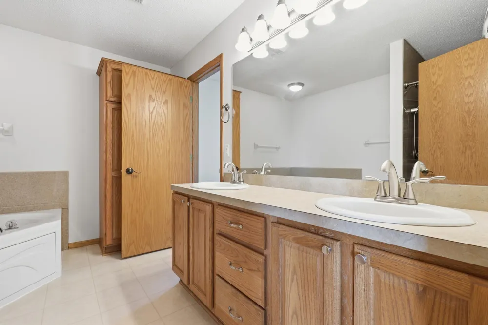 1114 Hidden Creek Boulevard Mayer, MN 55360