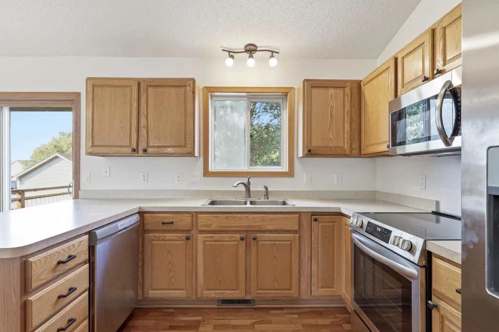 1114 Hidden Creek Boulevard Mayer, MN 55360