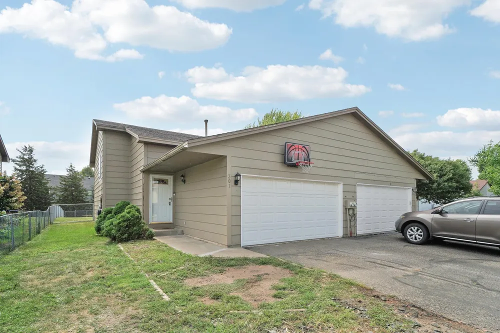301 Cari Park Lane Hastings, MN 55033