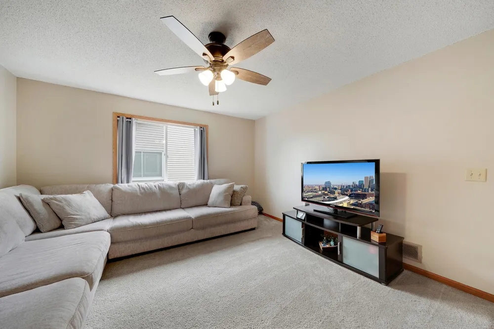 301 Cari Park Lane Hastings, MN 55033