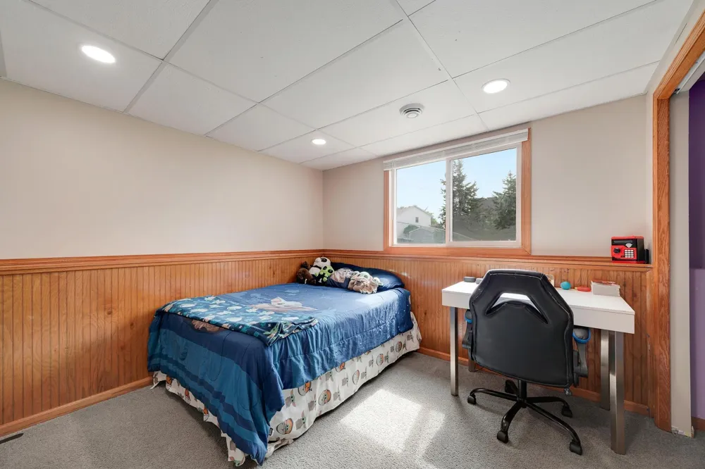 301 Cari Park Lane Hastings, MN 55033