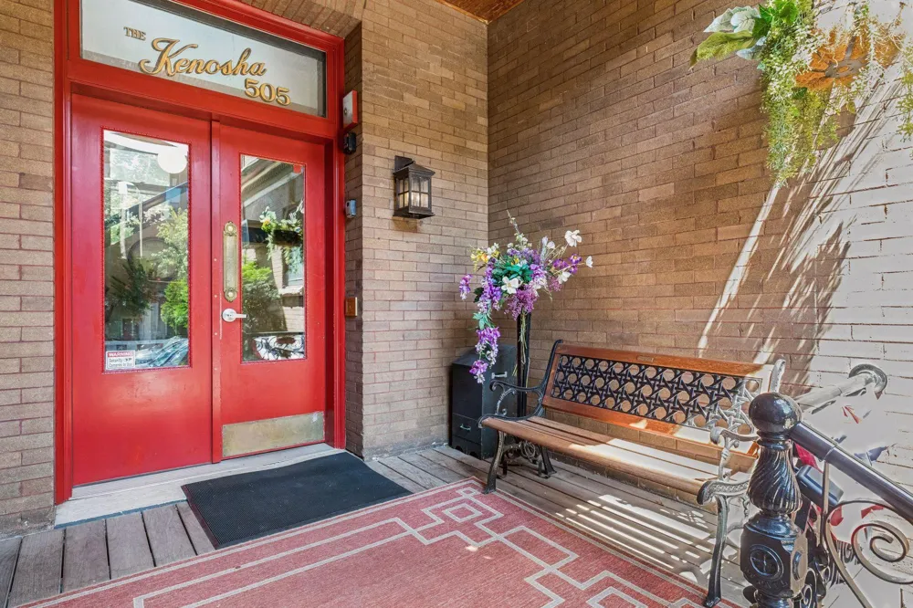 505 Selby Avenue #11 Saint Paul, MN 55102