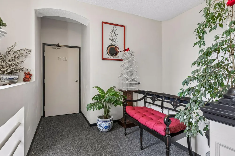 505 Selby Avenue #11 Saint Paul, MN 55102