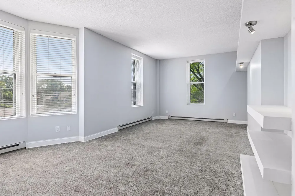 505 Selby Avenue #11 Saint Paul, MN 55102