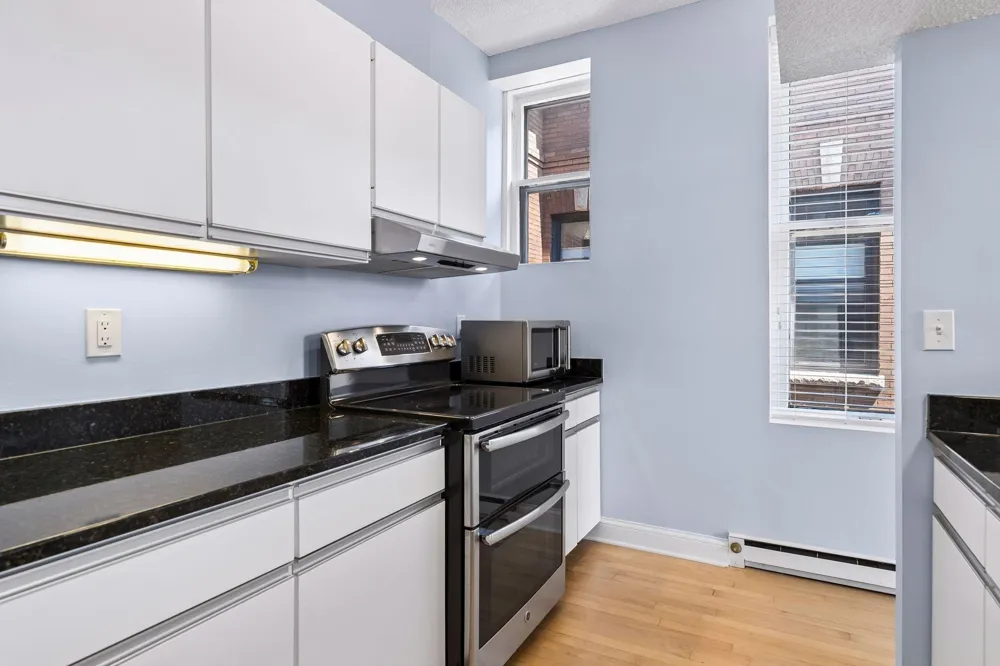 505 Selby Avenue #11 Saint Paul, MN 55102