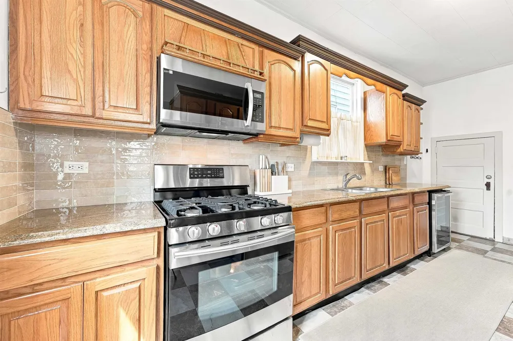 109 77TH ST North Bergen, NJ 07047