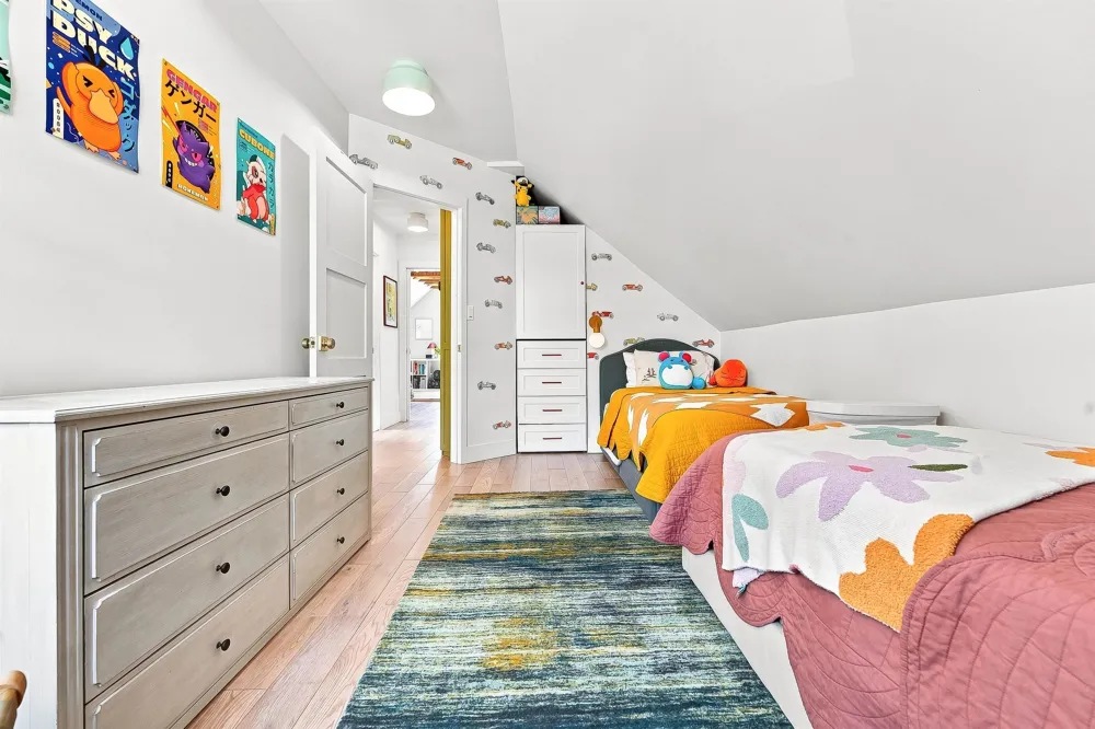 109 77TH ST North Bergen, NJ 07047