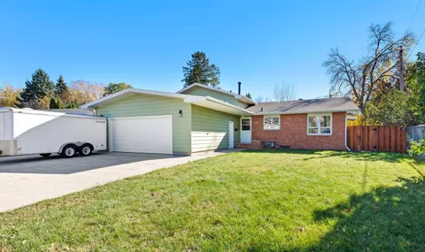 2807 Edgewood Drive