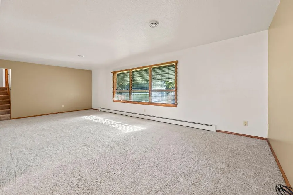 2807 Edgewood Drive Fargo, ND 58102