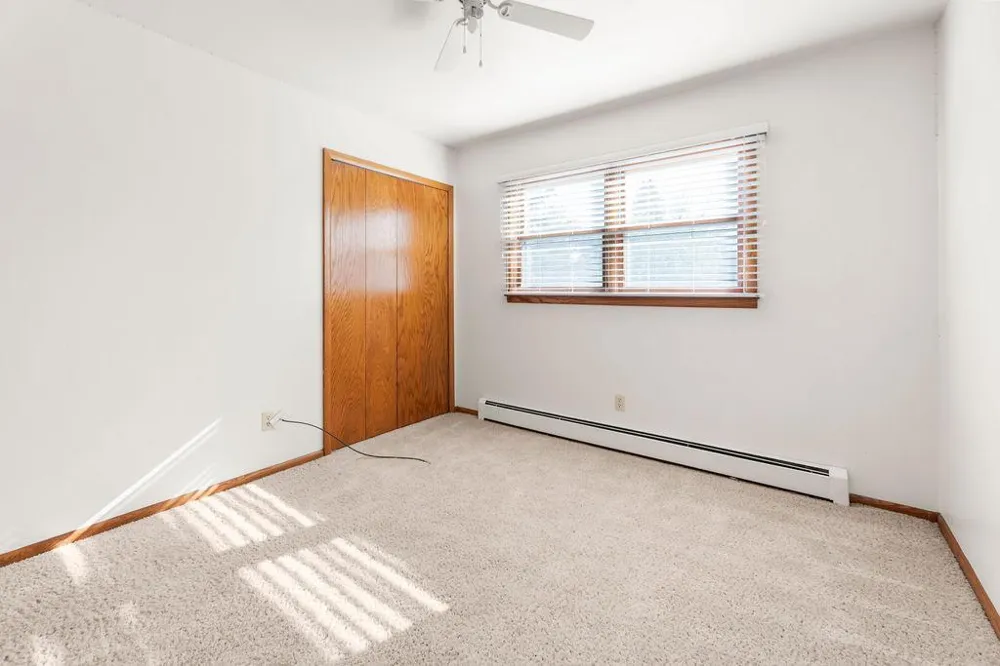 2807 Edgewood Drive Fargo, ND 58102