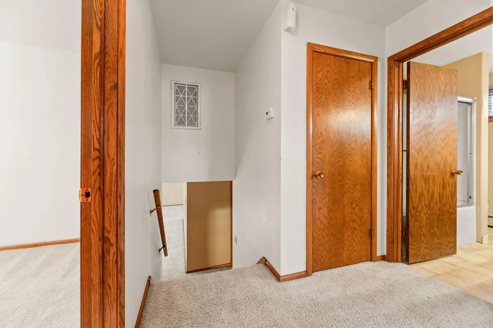 2807 Edgewood Drive Fargo, ND 58102