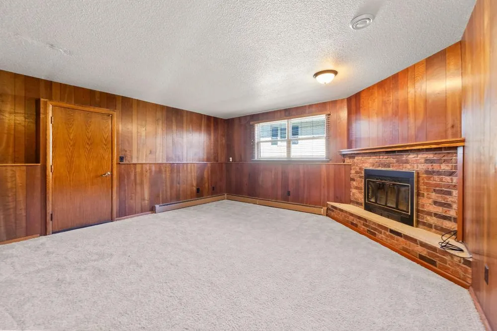 2807 Edgewood Drive Fargo, ND 58102