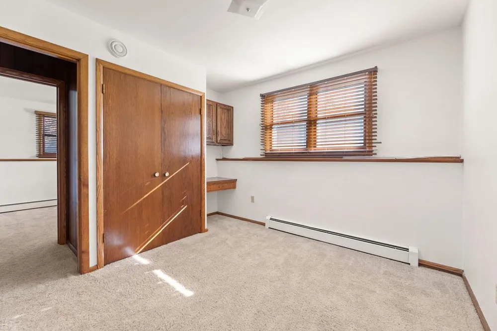 2807 Edgewood Drive Fargo, ND 58102