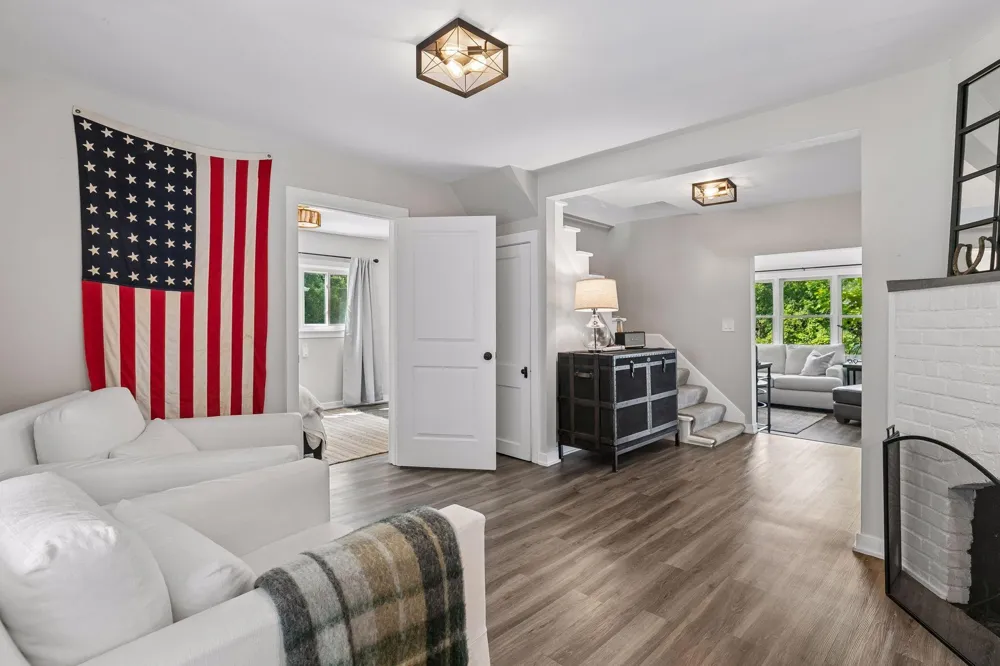 3593 Crystal Place Wayzata, MN 55391