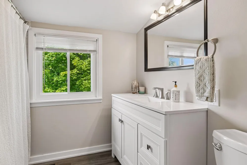 3593 Crystal Place Wayzata, MN 55391