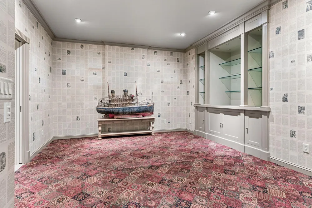 1220 Mount Curve Avenue Minneapolis, MN 55403