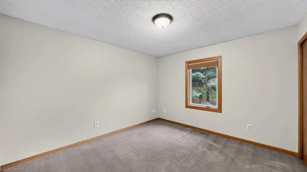 4020 Baffin Lane NE Rochester, MN 55906