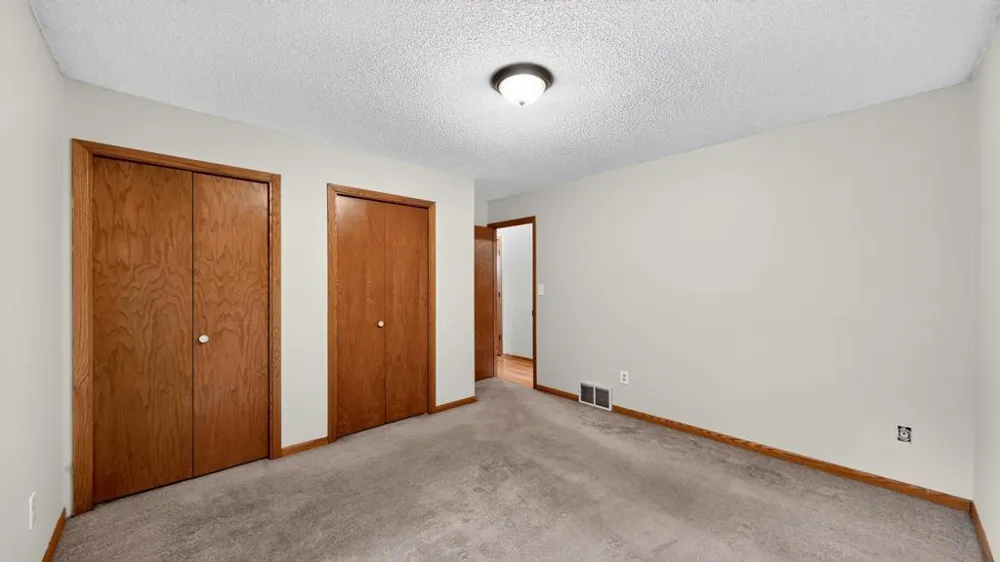 4020 Baffin Lane NE Rochester, MN 55906
