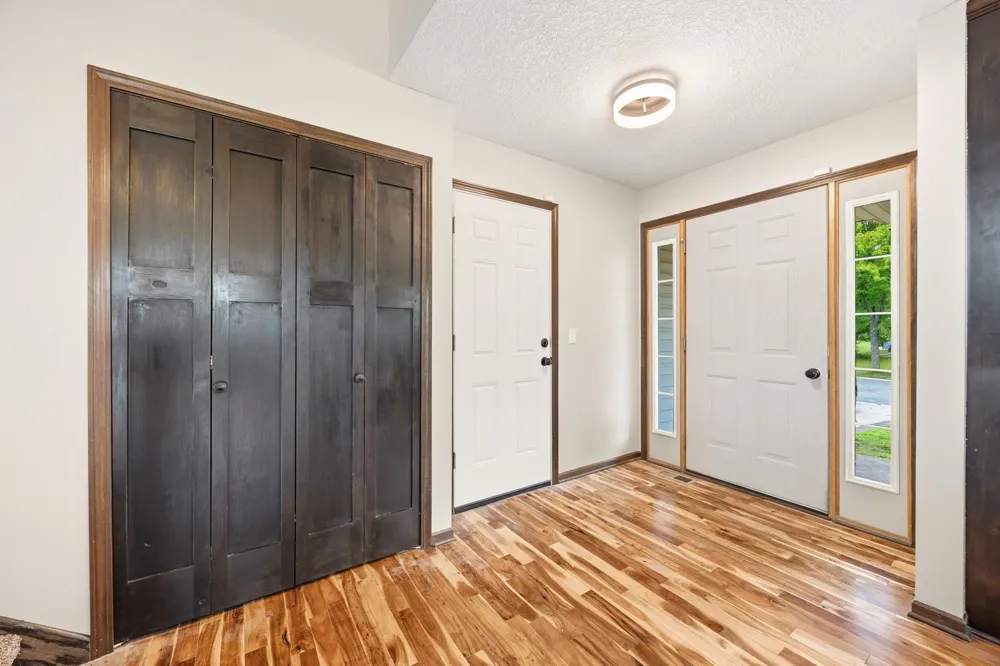 4442 Eakern Circle NE Monticello, MN 55362