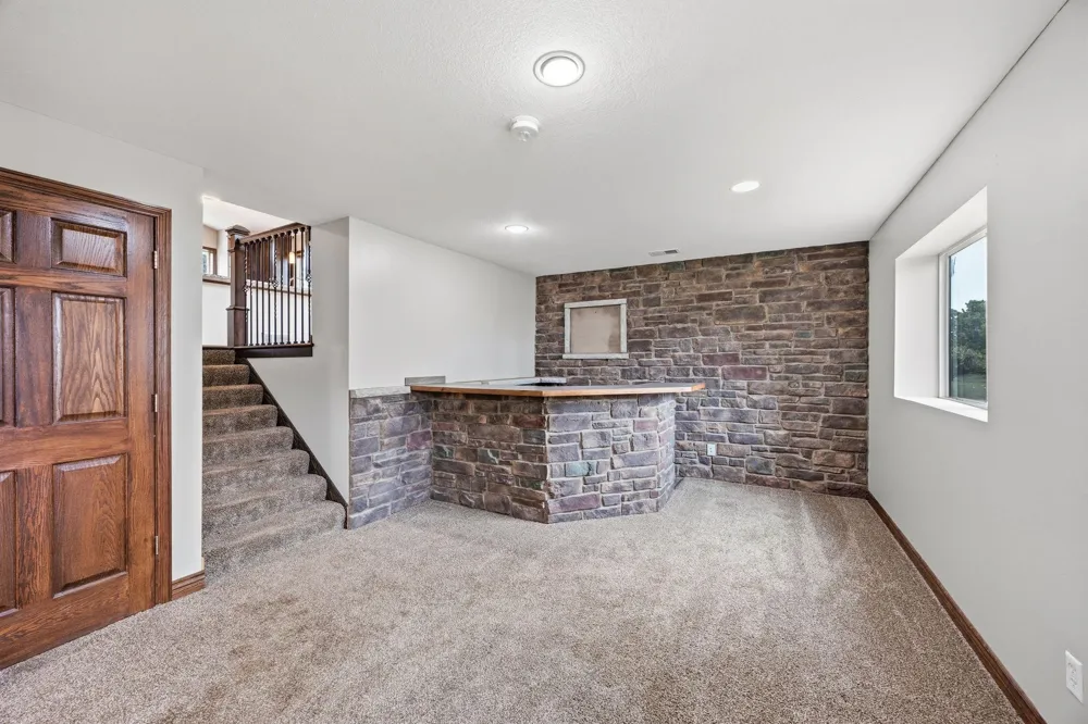 4442 Eakern Circle NE Monticello, MN 55362