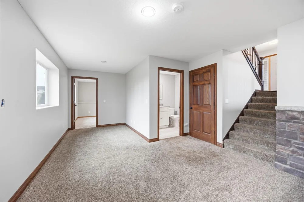 4442 Eakern Circle NE Monticello, MN 55362