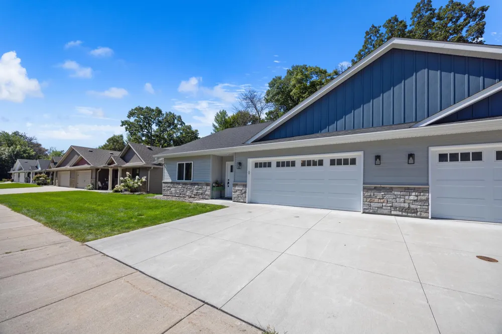 11744 Kings Lane SE Becker, MN 55308