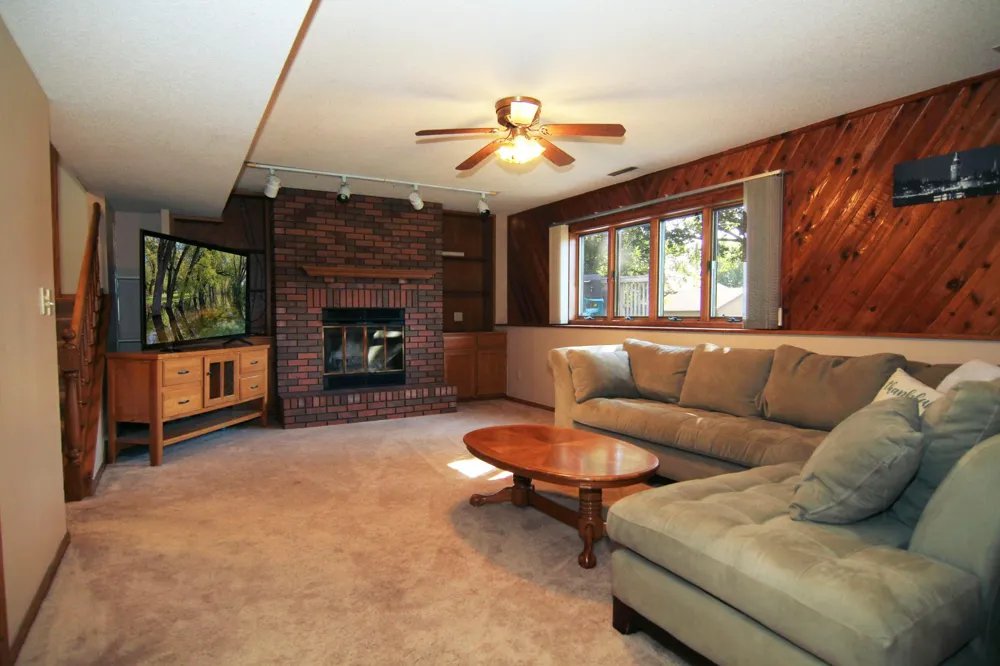 8301 Cooper Way Inver Grove Heights, MN 55076