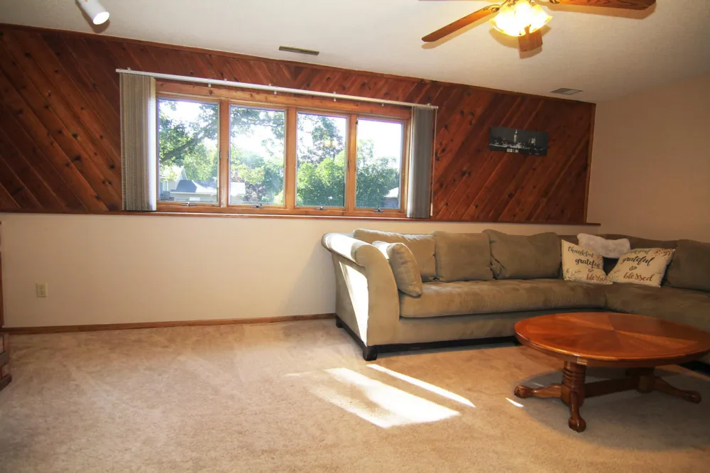 8301 Cooper Way Inver Grove Heights, MN 55076