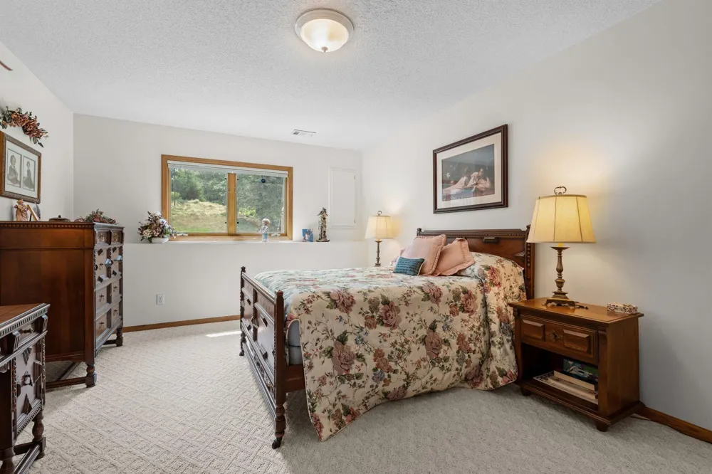 232 Wildflower Court Vadnais Heights, MN 55127