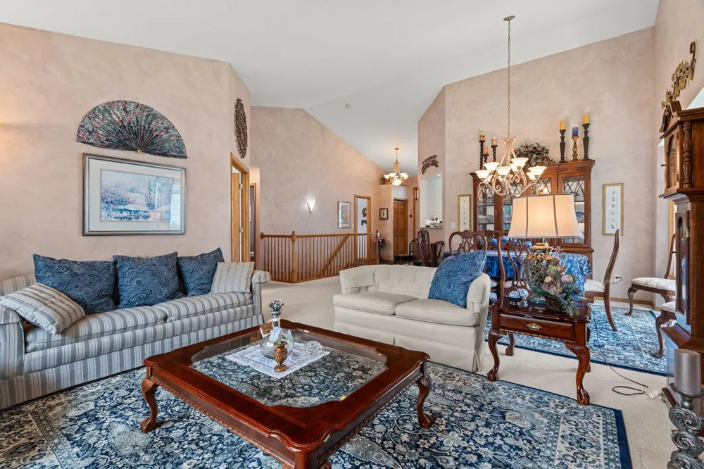 232 Wildflower Court Vadnais Heights, MN 55127