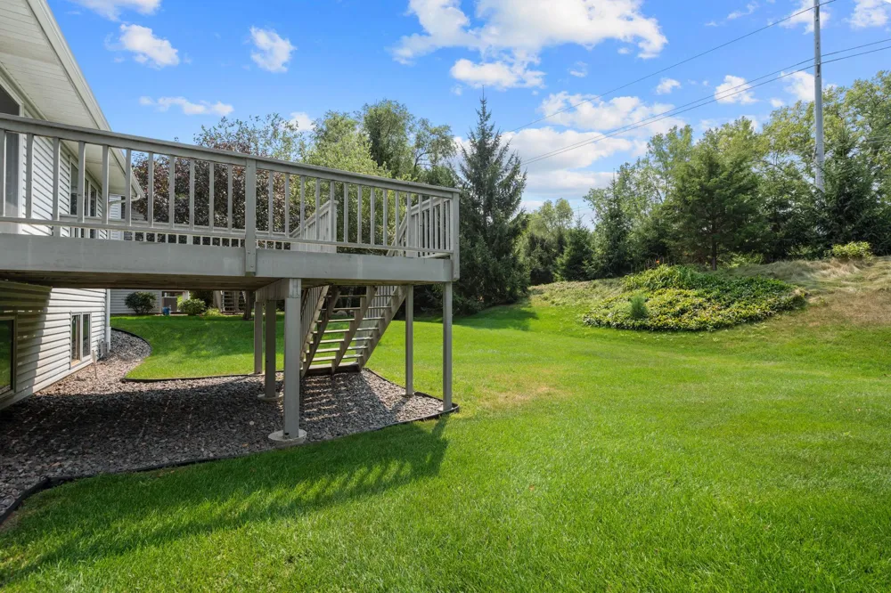 232 Wildflower Court Vadnais Heights, MN 55127