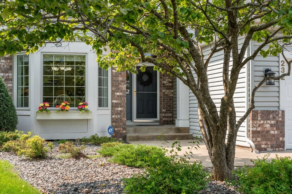 232 Wildflower Court Vadnais Heights, MN 55127
