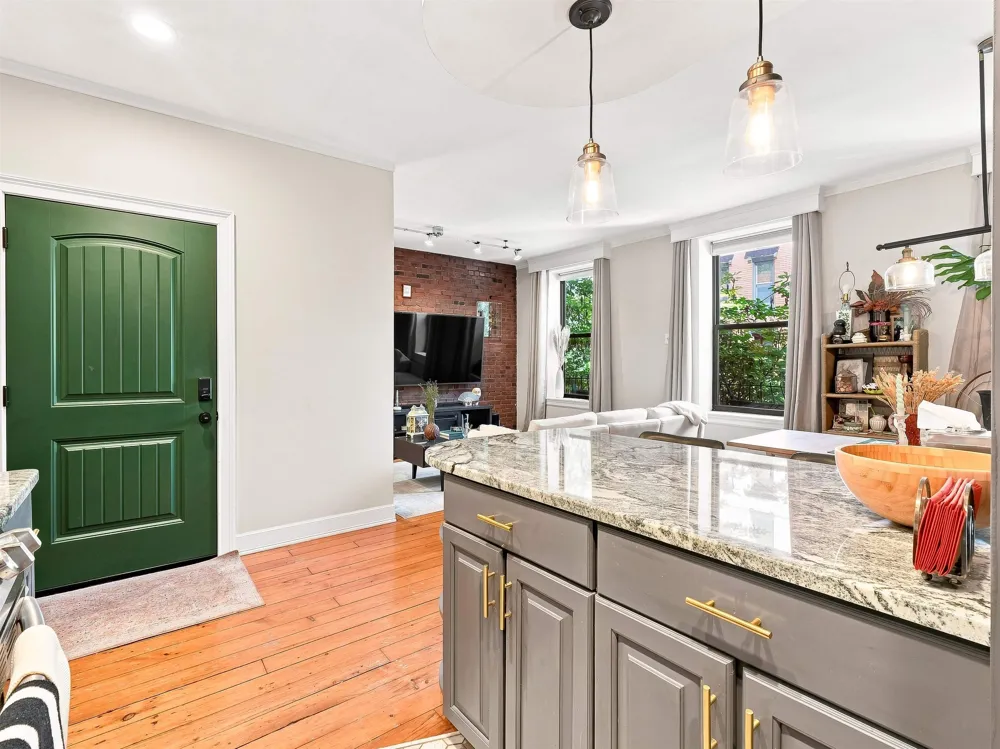 603 1ST ST Hoboken, NJ 07030
