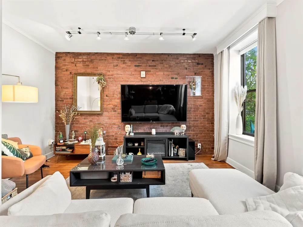 603 1ST ST Hoboken, NJ 07030