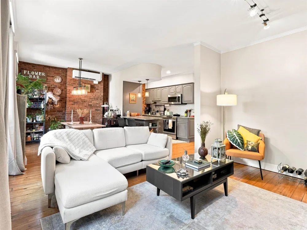 603 1ST ST Hoboken, NJ 07030