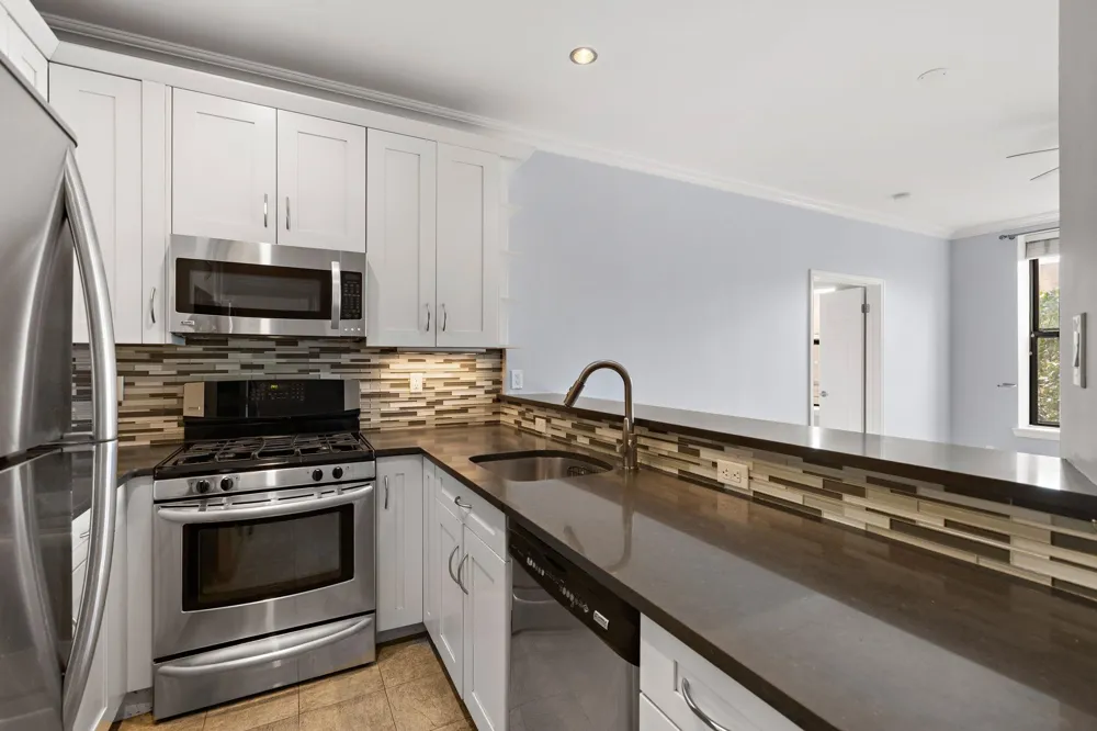 1115 WILLOW AVE Hoboken, NJ 07030