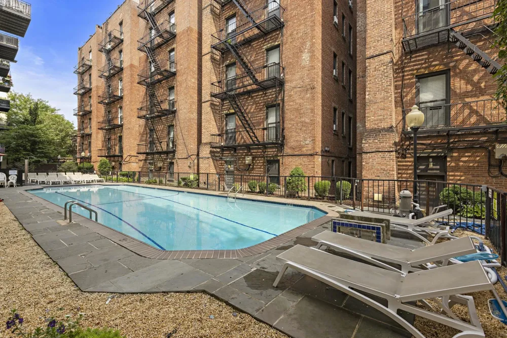 1115 WILLOW AVE Hoboken, NJ 07030