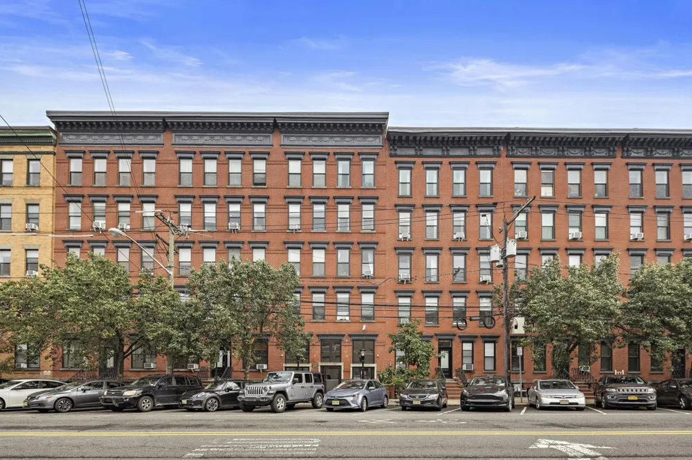 1115 WILLOW AVE Hoboken, NJ 07030