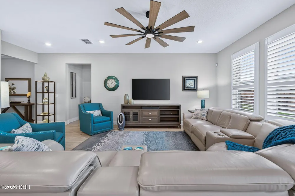 4337 NW 55th Court ocala, FL 34482