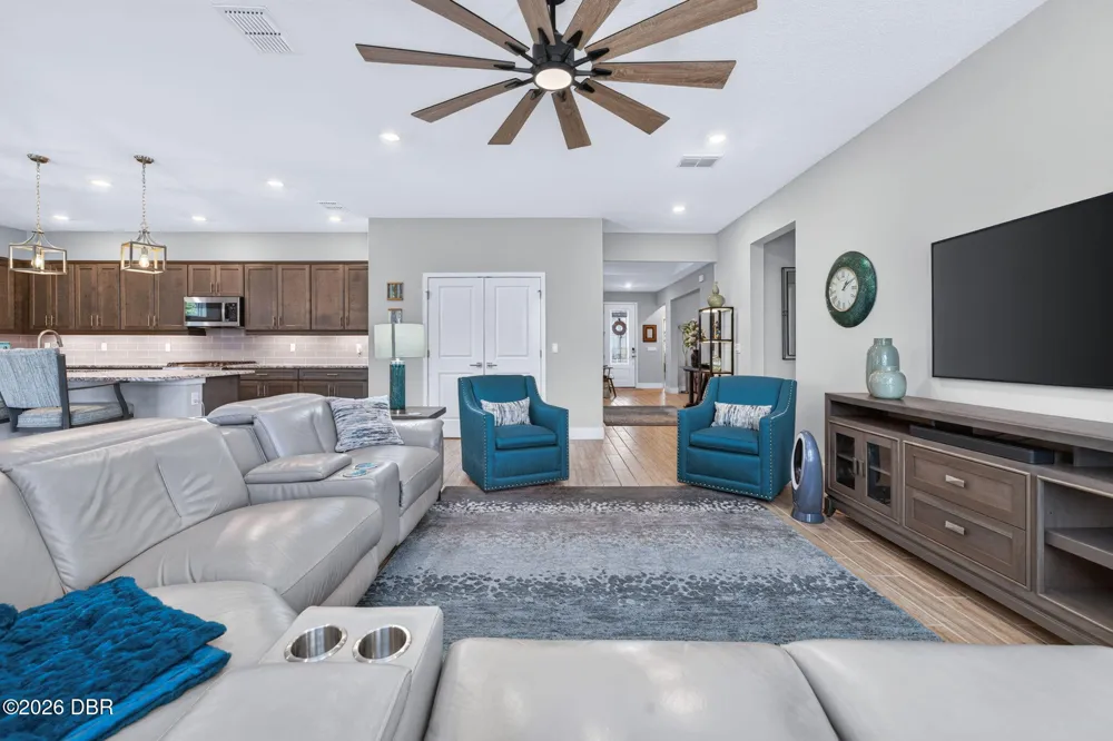 4337 NW 55th Court ocala, FL 34482