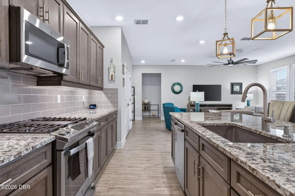4337 NW 55th Court ocala, FL 34482