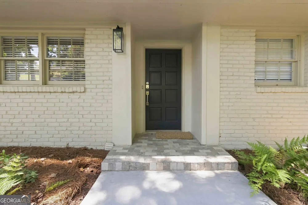 6748 Brandon Mill RD Sandy Springs, GA 30328