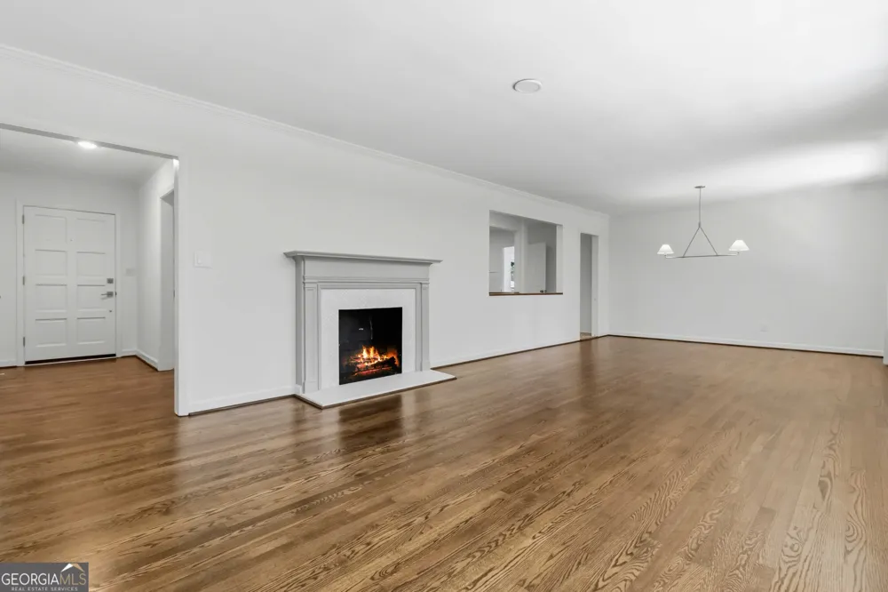 6748 Brandon Mill RD Sandy Springs, GA 30328