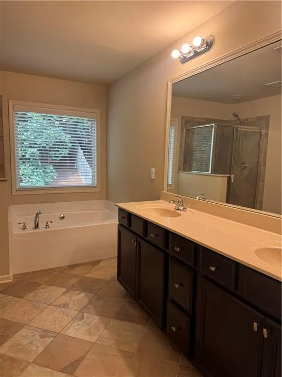 3683 Archgate Court Alpharetta, GA 30004