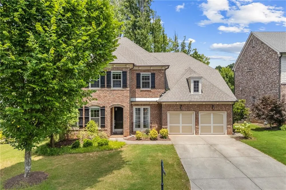 3760 Kentwood Court Suwanee, GA 30024