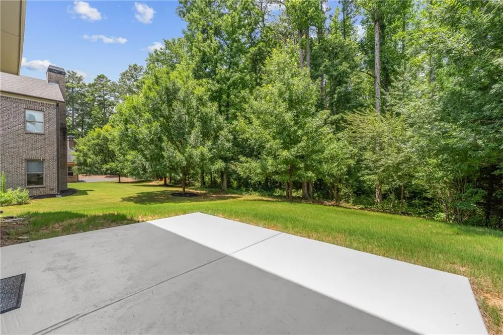 3760 Kentwood Court Suwanee, GA 30024