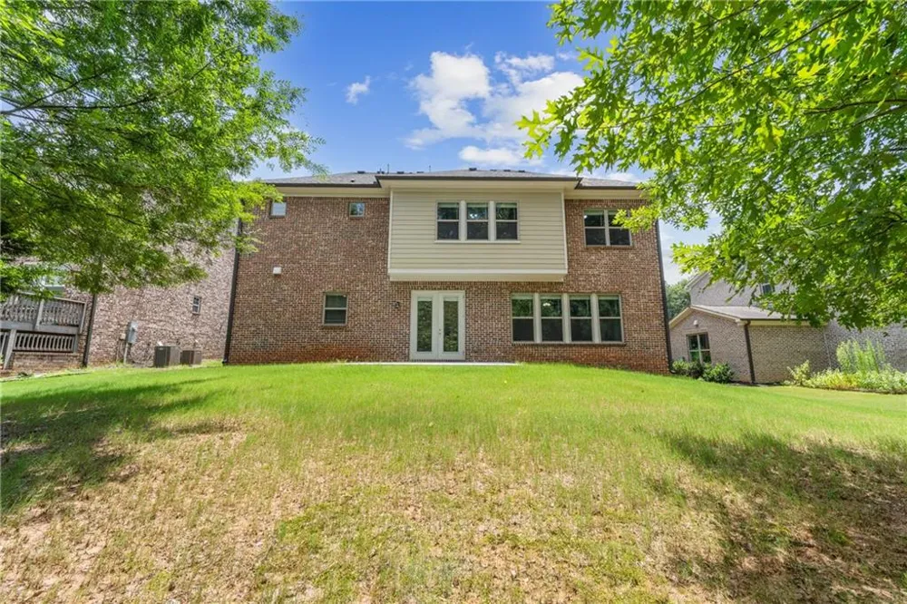 3760 Kentwood Court Suwanee, GA 30024