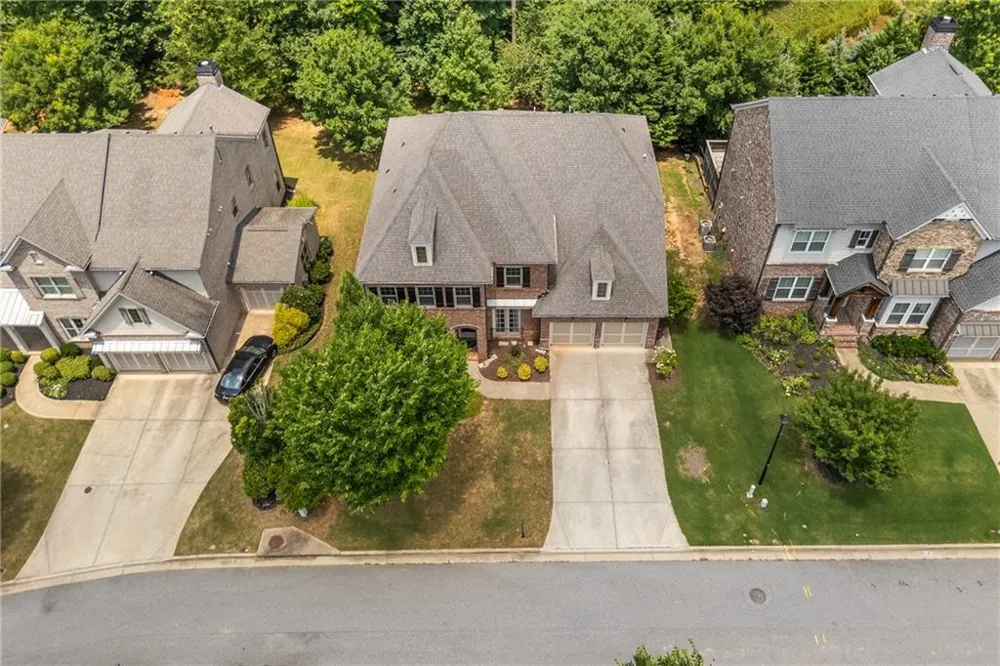 3760 Kentwood Court Suwanee, GA 30024