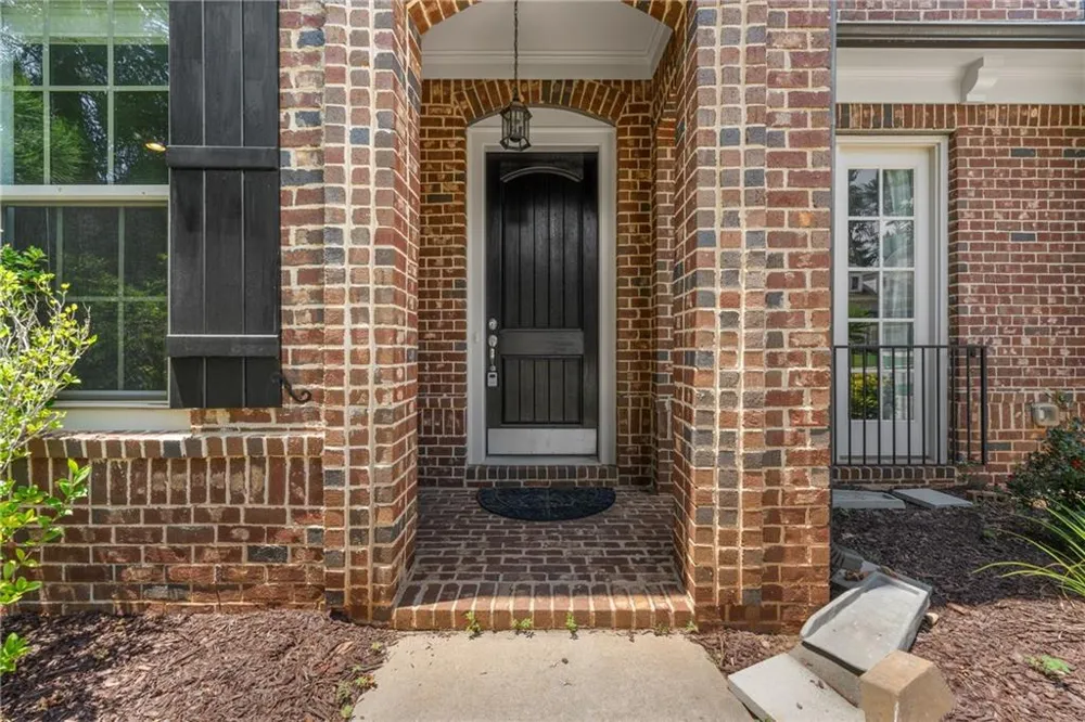 3760 Kentwood Court Suwanee, GA 30024