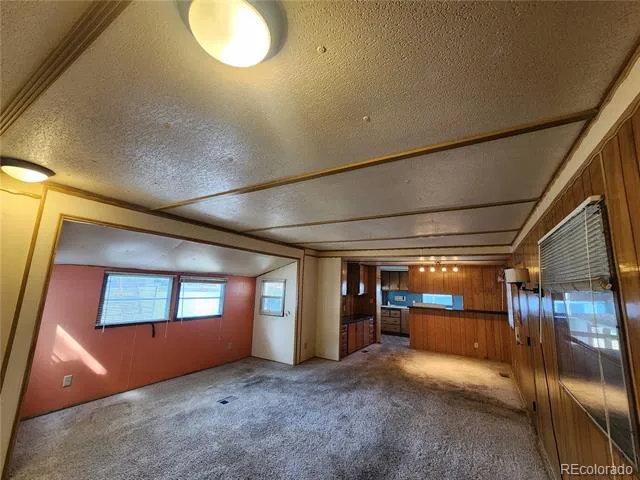 729 17th Avenue Longmont, CO 80501